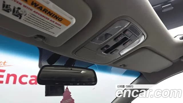 2019 Kia The New Carnival 9-Seater Luxury Sold VIN KNAMB81ABKS492048 – exterior detail 2019 Kia The New Carnival 9-Seater Luxury Sold VIN KNAMB81ABKS492048 – exterior detail