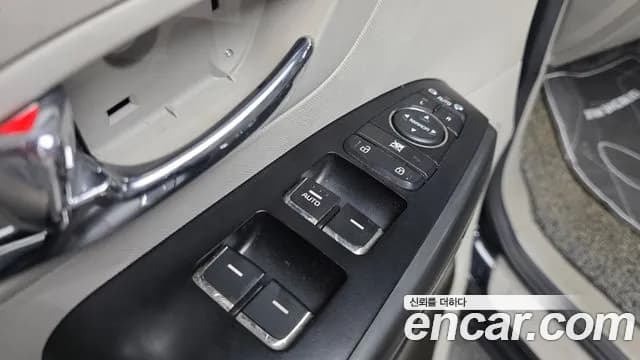 2019 Kia The New Carnival 9-Seater Luxury Sold VIN KNAMB81ABKS505099 – engine bay 2019 Kia The New Carnival 9-Seater Luxury Sold VIN KNAMB81ABKS505099 – engine bay