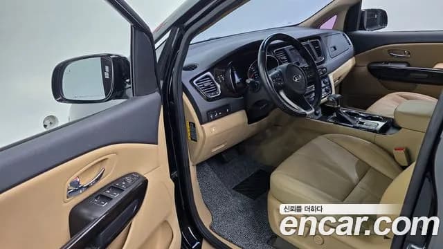 2019 Kia The New Carnival 7-Seater Limousine Sold VIN KNAMB81ABKS518658 – dashboard 2019 Kia The New Carnival 7-Seater Limousine Sold VIN KNAMB81ABKS518658 – dashboard