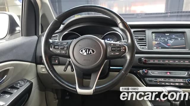 2019 Kia The New Carnival 9-Seater Luxury Sold VIN KNAMB81ABKS576324 – rear exterior 2019 Kia The New Carnival 9-Seater Luxury Sold VIN KNAMB81ABKS576324 – rear exterior