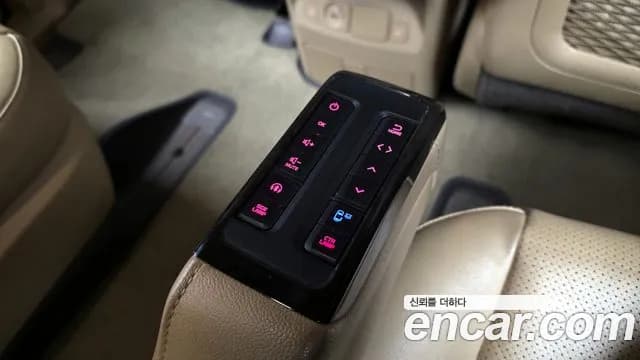 2019 Kia The New Carnival 9-Seater Hi-Limousine Sold VIN KNAMB81ABKS587338 – photo 13 2019 Kia The New Carnival 9-Seater Hi-Limousine Sold VIN KNAMB81ABKS587338 – photo 13