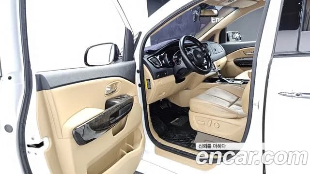2020 Kia The New Carnival 7-Seater Hi-Limousine Sold VIN KNAMB81ABLS636064 – photo 12 2020 Kia The New Carnival 7-Seater Hi-Limousine Sold VIN KNAMB81ABLS636064 – photo 12