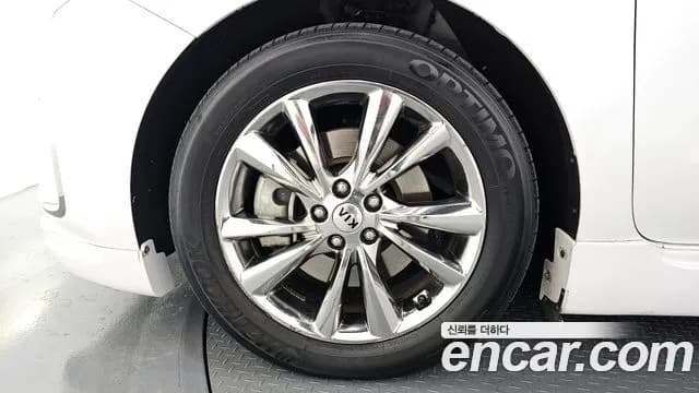 2020 Kia The New Carnival 7-Seater Hi-Limousine Sold VIN KNAMB81ABLS636064 – photo 13 2020 Kia The New Carnival 7-Seater Hi-Limousine Sold VIN KNAMB81ABLS636064 – photo 13
