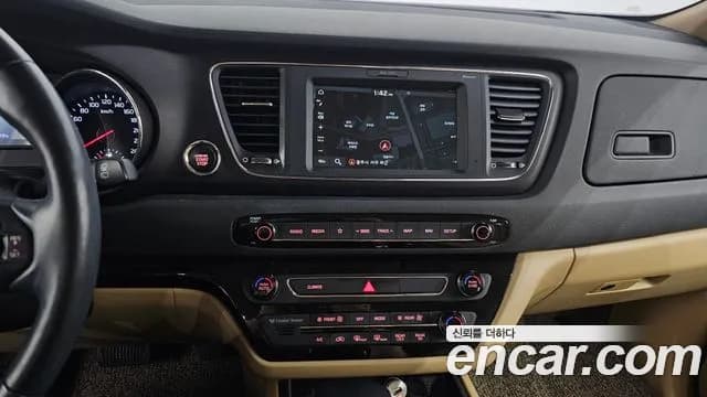 2020 Kia The New Carnival 9-Seater Luxury Sold VIN KNAMB81ABLS655218 – photo 27 2020 Kia The New Carnival 9-Seater Luxury Sold VIN KNAMB81ABLS655218 – photo 27