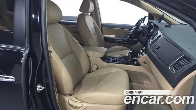 2020 Kia The New Carnival 9-Seater Luxury Sold VIN KNAMB81ABLS657619 – photo 17 2020 Kia The New Carnival 9-Seater Luxury Sold VIN KNAMB81ABLS657619 – photo 17