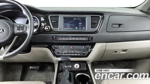 2020 Kia The New Carnival Gasoline 9-Seater Prestige Sold VIN KNAMC811BLS672633 – photo 13 2020 Kia The New Carnival Gasoline 9-Seater Prestige Sold VIN KNAMC811BLS672633 – photo 13