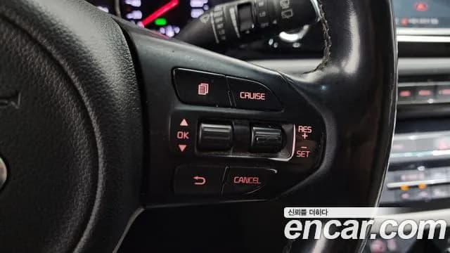 2017 Kia All New Carnival 9-seater Prestige Sold VIN KNAMC81ABHS307533 – side profile 2017 Kia All New Carnival 9-seater Prestige Sold VIN KNAMC81ABHS307533 – side profile