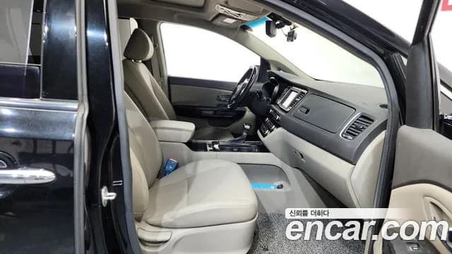 2017 Kia All New Carnival 9-seater Prestige Sold VIN KNAMC81ABHS307533 – photo 26 2017 Kia All New Carnival 9-seater Prestige Sold VIN KNAMC81ABHS307533 – photo 26
