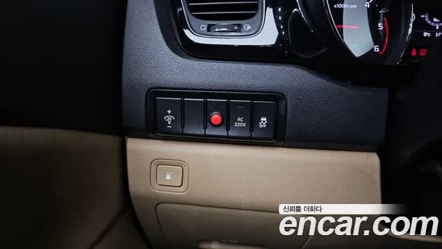 2017 Kia All New Carnival 9-seater Prestige Sold VIN KNAMC81ABHS310829 – photo 20 2017 Kia All New Carnival 9-seater Prestige Sold VIN KNAMC81ABHS310829 – photo 20