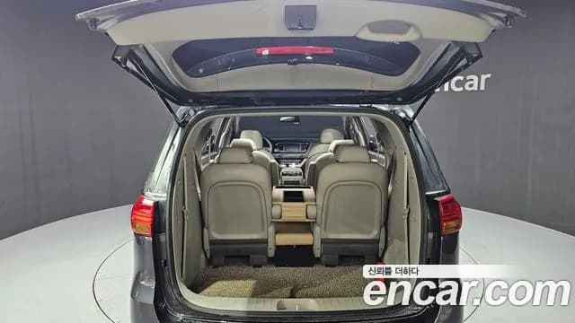 2017 Kia All New Carnival 9-seater Prestige Sold VIN KNAMC81ABHS311062 – photo 11 2017 Kia All New Carnival 9-seater Prestige Sold VIN KNAMC81ABHS311062 – photo 11