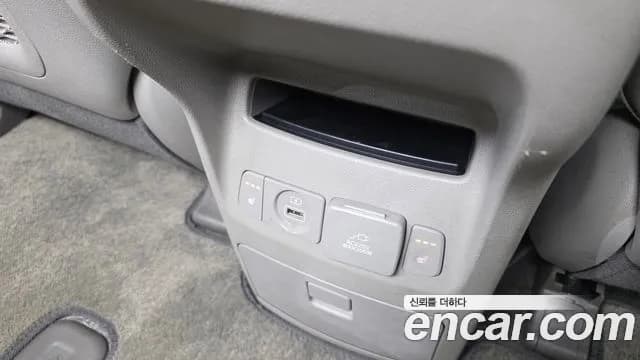 2017 Kia All New Carnival 9-seater Prestige Sold VIN KNAMC81ABHS315885 – dashboard 2017 Kia All New Carnival 9-seater Prestige Sold VIN KNAMC81ABHS315885 – dashboard
