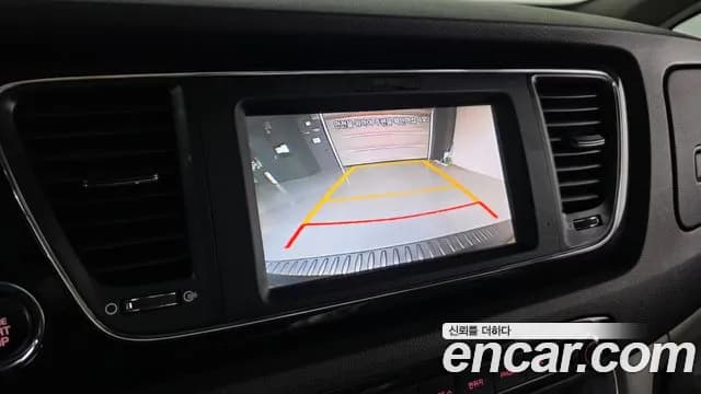 2017 Kia All New Carnival 9-seater Prestige Sold VIN KNAMC81ABHS315885 – photo 11 2017 Kia All New Carnival 9-seater Prestige Sold VIN KNAMC81ABHS315885 – photo 11