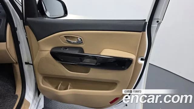 2017 Kia All New Carnival 9-seater Prestige Sold VIN KNAMC81ABHS322030 – photo 18 2017 Kia All New Carnival 9-seater Prestige Sold VIN KNAMC81ABHS322030 – photo 18