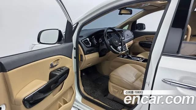 2017 Kia All New Carnival 9-seater Prestige Sold VIN KNAMC81ABHS322030 – photo 20 2017 Kia All New Carnival 9-seater Prestige Sold VIN KNAMC81ABHS322030 – photo 20
