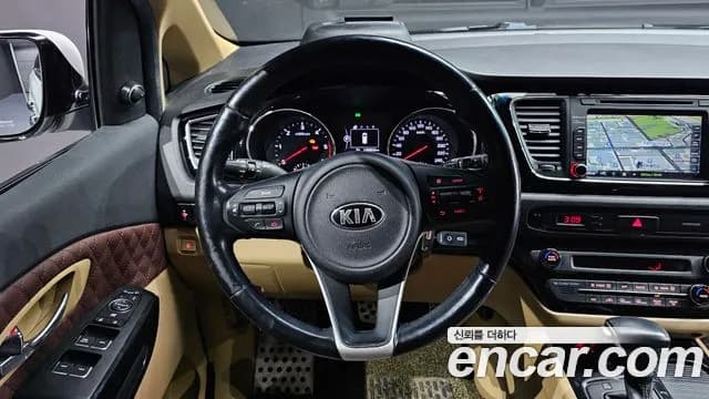 2017 Kia All New Carnival 9-seater Hi-Limousine Sold VIN KNAMC81ABHS338115 – photo 18 2017 Kia All New Carnival 9-seater Hi-Limousine Sold VIN KNAMC81ABHS338115 – photo 18