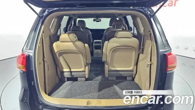 2017 Kia All New Carnival 9-seater Prestige Sold VIN KNAMC81ABHS343398 – photo 14 2017 Kia All New Carnival 9-seater Prestige Sold VIN KNAMC81ABHS343398 – photo 14