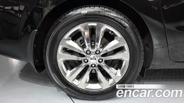 2018 Kia All New Carnival 9-seater Prestige Sold VIN KNAMC81ABJS361852 – rear exterior 2018 Kia All New Carnival 9-seater Prestige Sold VIN KNAMC81ABJS361852 – rear exterior