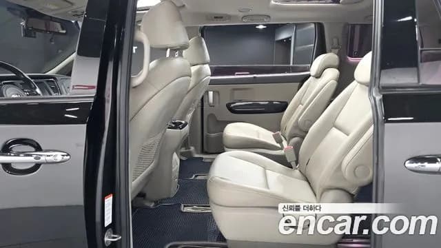 2018 Kia All New Carnival 9-seater Prestige Sold VIN KNAMC81ABJS361852 – exterior detail 2018 Kia All New Carnival 9-seater Prestige Sold VIN KNAMC81ABJS361852 – exterior detail
