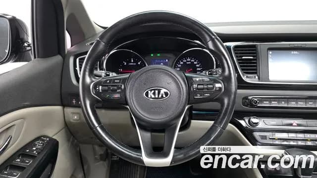 2018 Kia All New Carnival 9-seater Prestige Sold VIN KNAMC81ABJS361852 – photo 33 2018 Kia All New Carnival 9-seater Prestige Sold VIN KNAMC81ABJS361852 – photo 33