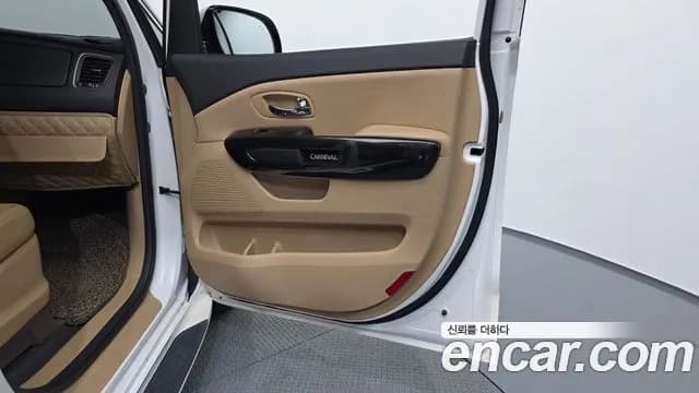 2018 Kia All New Carnival 9-seater Prestige Sold VIN KNAMC81ABJS368408 – photo 33 2018 Kia All New Carnival 9-seater Prestige Sold VIN KNAMC81ABJS368408 – photo 33