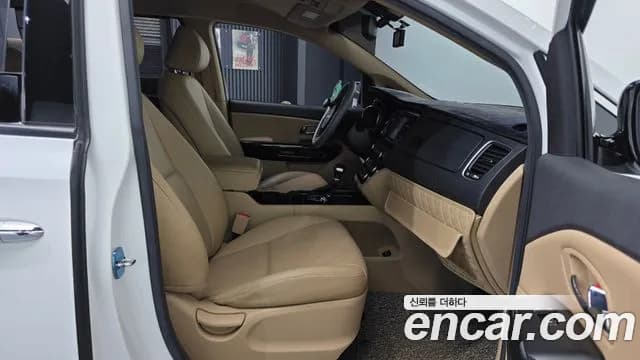 2018 Kia All New Carnival 9-seater Prestige Sold VIN KNAMC81ABJS368408 – photo 37 2018 Kia All New Carnival 9-seater Prestige Sold VIN KNAMC81ABJS368408 – photo 37