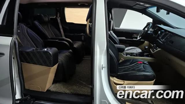 2018 Kia All New Carnival 9-seater Hi-Limousine Sold VIN KNAMC81ABJS384432 – photo 16 2018 Kia All New Carnival 9-seater Hi-Limousine Sold VIN KNAMC81ABJS384432 – photo 16