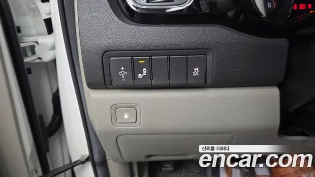 2018 Kia All New Carnival 9-seater Prestige Sold VIN KNAMC81ABJS396208 – side profile 2018 Kia All New Carnival 9-seater Prestige Sold VIN KNAMC81ABJS396208 – side profile