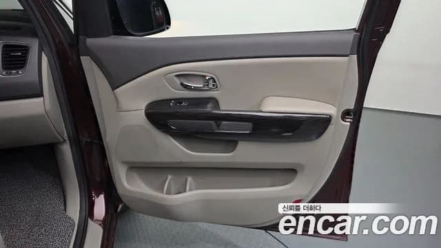 2018 Kia All New Carnival 7-seater Limousine Sold VIN KNAMC81ABJS418440 – photo 16 2018 Kia All New Carnival 7-seater Limousine Sold VIN KNAMC81ABJS418440 – photo 16