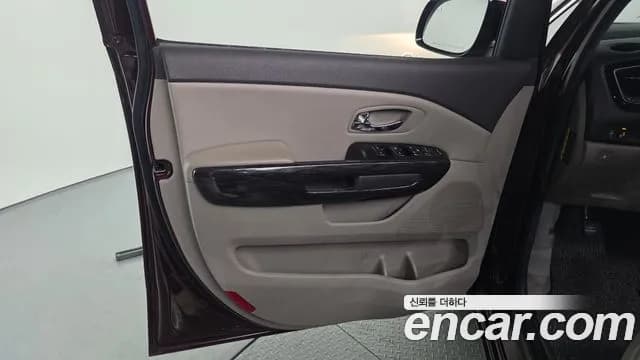 2018 Kia All New Carnival 7-seater Limousine Sold VIN KNAMC81ABJS418440 – photo 24 2018 Kia All New Carnival 7-seater Limousine Sold VIN KNAMC81ABJS418440 – photo 24