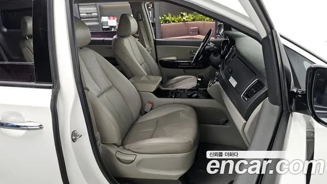 2018 Kia All New Carnival 7-seater Limousine Sold VIN KNAMC81ABJS429686 – side profile 2018 Kia All New Carnival 7-seater Limousine Sold VIN KNAMC81ABJS429686 – side profile