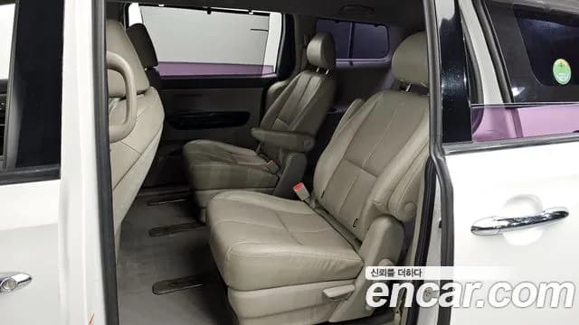 2018 Kia All New Carnival 7-seater Limousine Sold VIN KNAMC81ABJS429686 – photo 14 2018 Kia All New Carnival 7-seater Limousine Sold VIN KNAMC81ABJS429686 – photo 14
