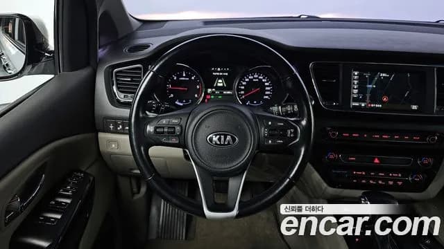 2018 Kia All New Carnival 9-seater Prestige Sold VIN KNAMC81ABJS431904 – exterior detail 2018 Kia All New Carnival 9-seater Prestige Sold VIN KNAMC81ABJS431904 – exterior detail
