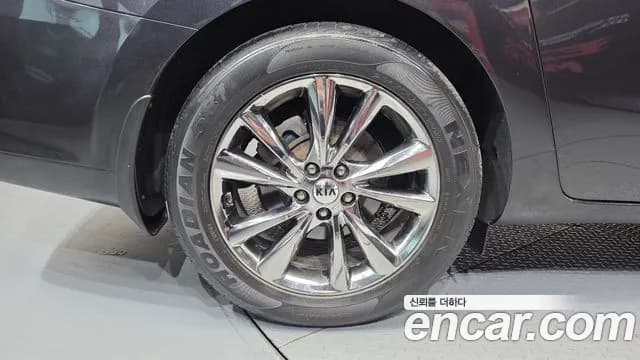 2019 Kia The New Carnival 9-Seater Prstige Sold VIN KNAMC81ABKS454241 – photo 15 2019 Kia The New Carnival 9-Seater Prstige Sold VIN KNAMC81ABKS454241 – photo 15