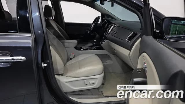 2019 Kia The New Carnival 9-Seater Prstige Sold VIN KNAMC81ABKS454241 – photo 18 2019 Kia The New Carnival 9-Seater Prstige Sold VIN KNAMC81ABKS454241 – photo 18