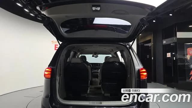 2019 Kia The New Carnival 9-Seater Prstige Sold VIN KNAMC81ABKS454241 – photo 24 2019 Kia The New Carnival 9-Seater Prstige Sold VIN KNAMC81ABKS454241 – photo 24