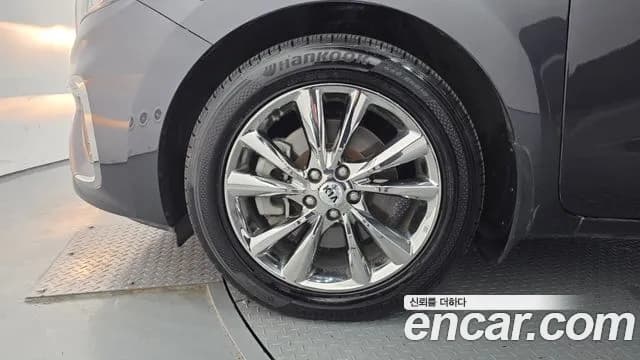 2019 Kia The New Carnival 9-Seater Prstige Sold VIN KNAMC81ABKS458262 – photo 12 2019 Kia The New Carnival 9-Seater Prstige Sold VIN KNAMC81ABKS458262 – photo 12