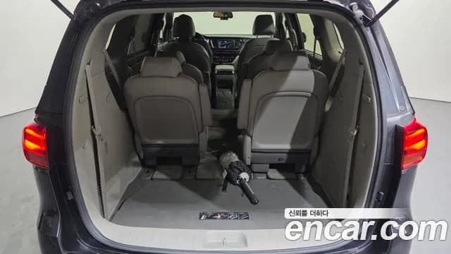 2019 Kia The New Carnival 9-Seater Prstige Sold VIN KNAMC81ABKS458262 – photo 14 2019 Kia The New Carnival 9-Seater Prstige Sold VIN KNAMC81ABKS458262 – photo 14