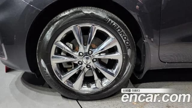 2019 Kia The New Carnival 9-Seater Prstige Sold VIN KNAMC81ABKS458688 – photo 16 2019 Kia The New Carnival 9-Seater Prstige Sold VIN KNAMC81ABKS458688 – photo 16