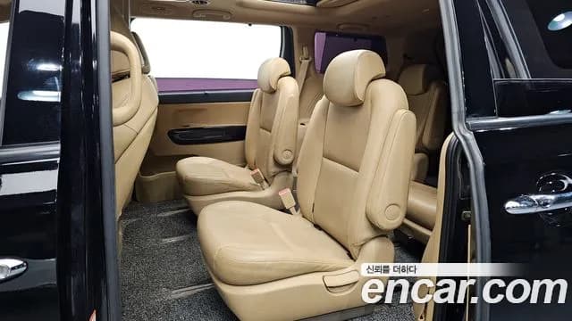 2019 Kia The New Carnival 9-Seater Prstige Sold VIN KNAMC81ABKS461823 – exterior detail 2019 Kia The New Carnival 9-Seater Prstige Sold VIN KNAMC81ABKS461823 – exterior detail