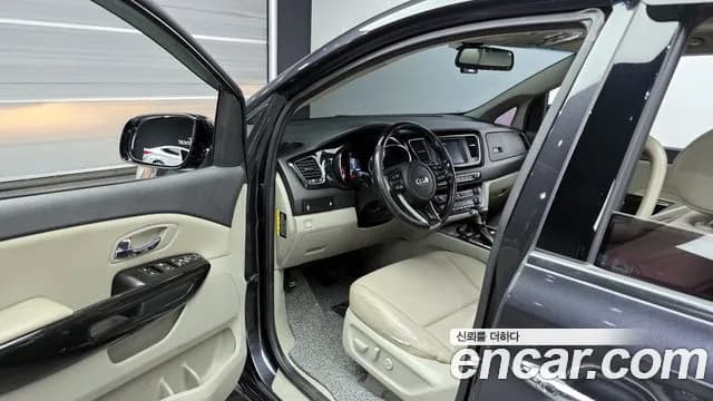 2019 Kia The New Carnival 9-Seater Prstige Sold VIN KNAMC81ABKS465068 – front exterior 2019 Kia The New Carnival 9-Seater Prstige Sold VIN KNAMC81ABKS465068 – front exterior