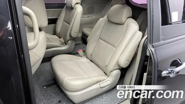 2019 Kia The New Carnival 9-Seater Prstige Sold VIN KNAMC81ABKS465068 – photo 16 2019 Kia The New Carnival 9-Seater Prstige Sold VIN KNAMC81ABKS465068 – photo 16