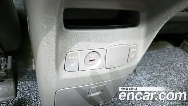 2019 Kia The New Carnival 9-Seater Prstige Sold VIN KNAMC81ABKS465068 – photo 18 2019 Kia The New Carnival 9-Seater Prstige Sold VIN KNAMC81ABKS465068 – photo 18