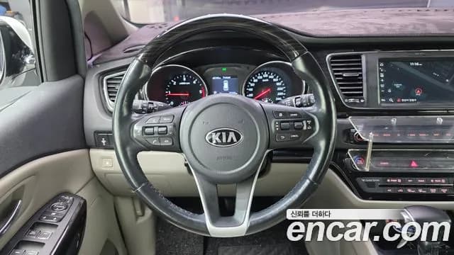 2019 Kia The New Carnival 9-Seater Prstige Sold VIN KNAMC81ABKS474254 – photo 20 2019 Kia The New Carnival 9-Seater Prstige Sold VIN KNAMC81ABKS474254 – photo 20