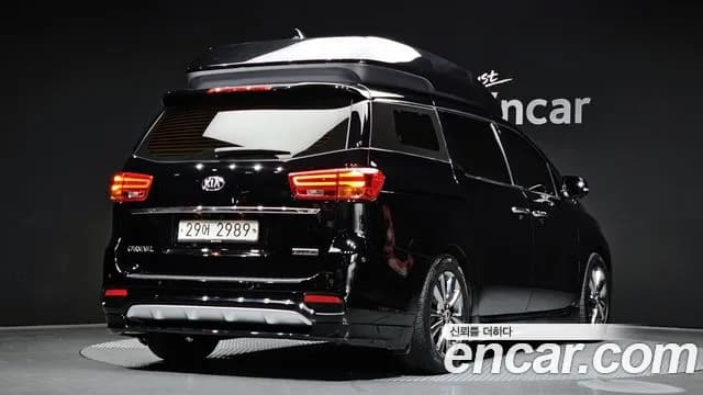 2019 Kia The New Carnival 9-Seater Hi-Limousine Sold VIN KNAMC81ABKS479719 – rear exterior 2019 Kia The New Carnival 9-Seater Hi-Limousine Sold VIN KNAMC81ABKS479719 – rear exterior