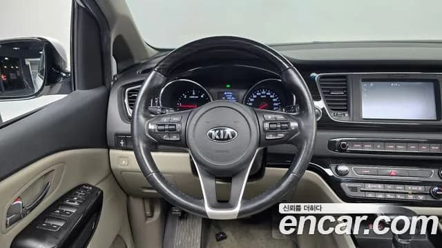 2019 Kia The New Carnival 9-Seater Prstige Sold VIN KNAMC81ABKS481142 – front exterior 2019 Kia The New Carnival 9-Seater Prstige Sold VIN KNAMC81ABKS481142 – front exterior