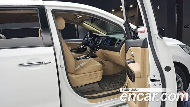 2019 Kia The New Carnival 9-Seater Prstige Sold VIN KNAMC81ABKS481904 – side profile 2019 Kia The New Carnival 9-Seater Prstige Sold VIN KNAMC81ABKS481904 – side profile