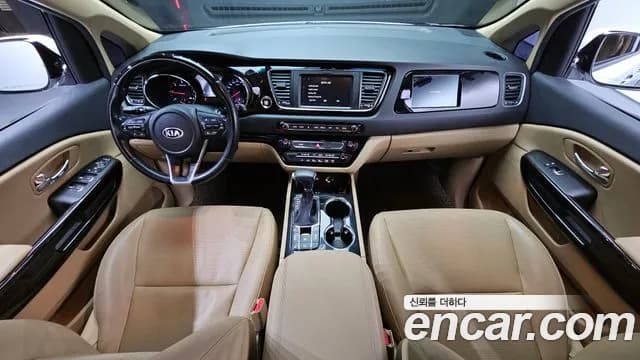 2019 Kia The New Carnival 9-Seater Prstige Sold VIN KNAMC81ABKS481904 – interior seats 2019 Kia The New Carnival 9-Seater Prstige Sold VIN KNAMC81ABKS481904 – interior seats
