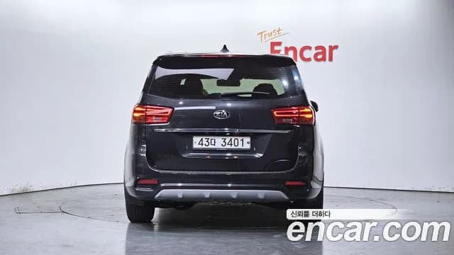 2019 Kia The New Carnival 9-Seater Prstige Sold VIN KNAMC81ABKS495872 – front exterior 2019 Kia The New Carnival 9-Seater Prstige Sold VIN KNAMC81ABKS495872 – front exterior