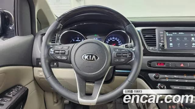 2019 Kia The New Carnival 9-Seater Prstige Sold VIN KNAMC81ABKS495872 – photo 11 2019 Kia The New Carnival 9-Seater Prstige Sold VIN KNAMC81ABKS495872 – photo 11