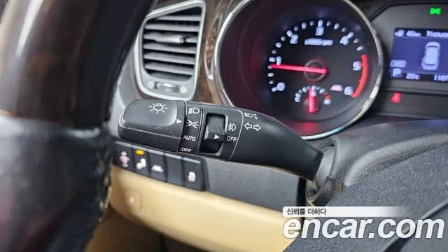 2019 Kia The New Carnival 9-Seater Prstige Sold VIN KNAMC81ABKS531688 – photo 16 2019 Kia The New Carnival 9-Seater Prstige Sold VIN KNAMC81ABKS531688 – photo 16
